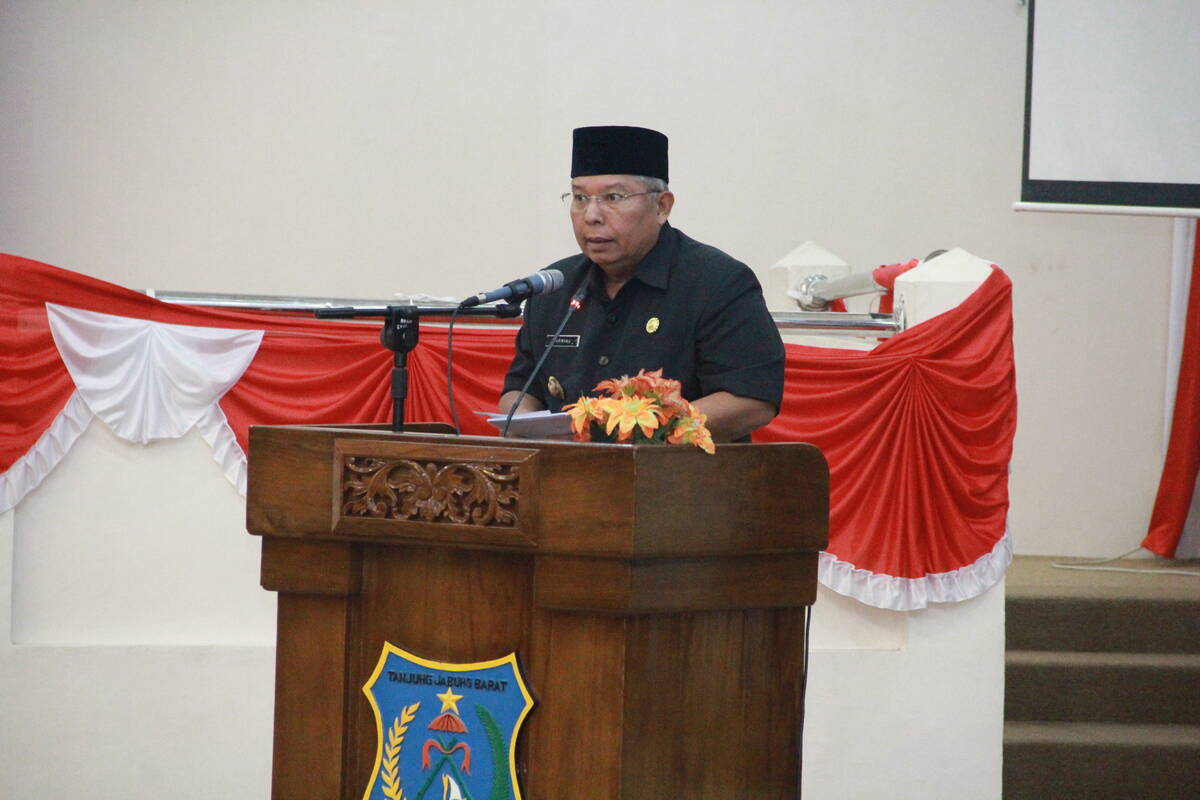 Bupati Sampaikan Nota Pengantar Lima Ranperda ke DPRD