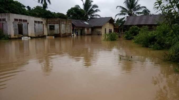 Sarolangun Di Terjang Banjir dan Lonsor