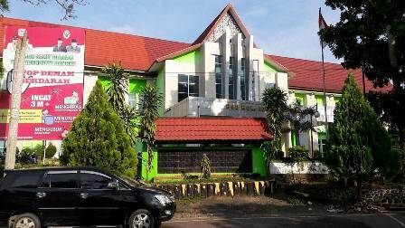 Perawat RSD Bangko Ngendap Dirmah Dokter