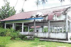 Pasar Limbur Tembesi Terbangkalai