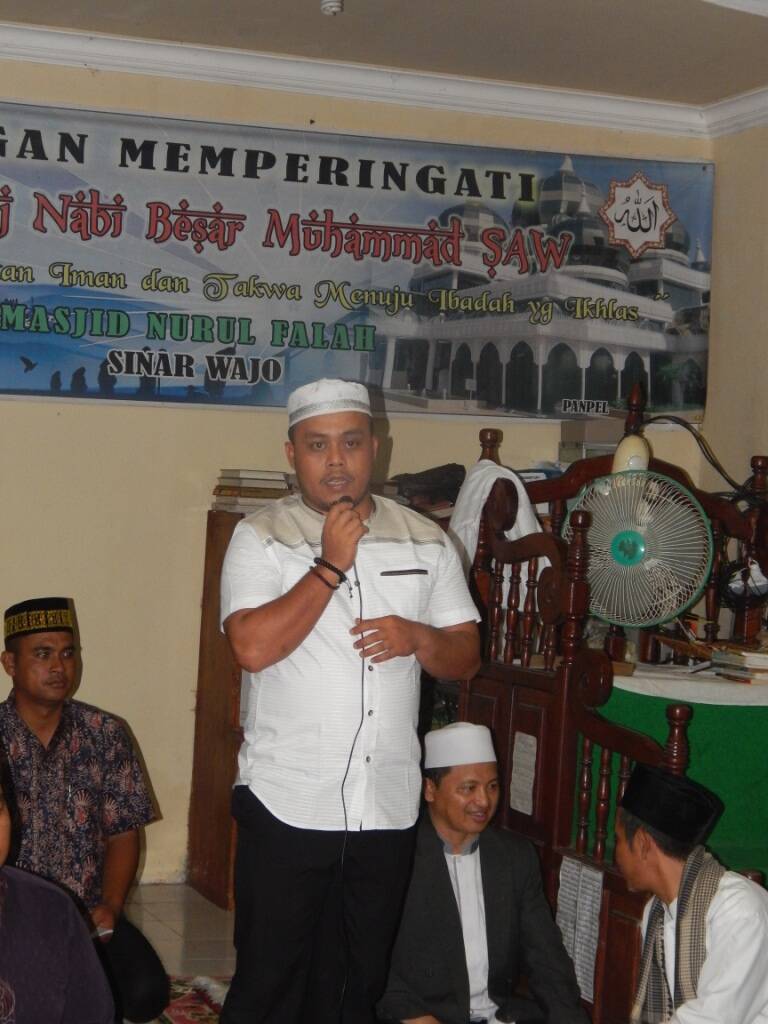 Robby Nahliyansyah Safari Ramadhan di Desa Sinar Wajo