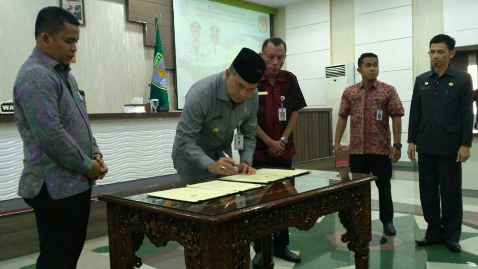 Pemkot Jambi Tandatangi NPHD Dengan KPU Kota Jambi