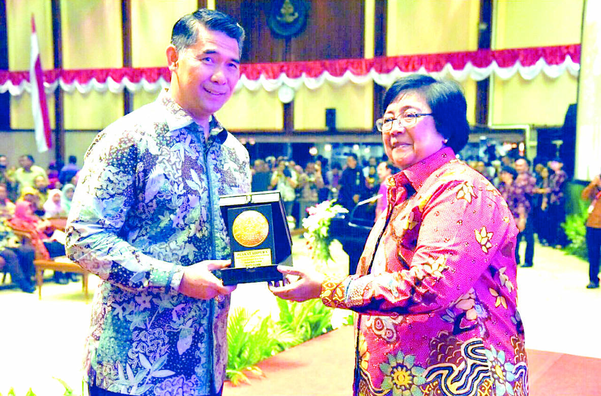 Kota Jambi Bertabur Prestasi, Walikota Persembahkan Piala Adipura Untuk Warganya