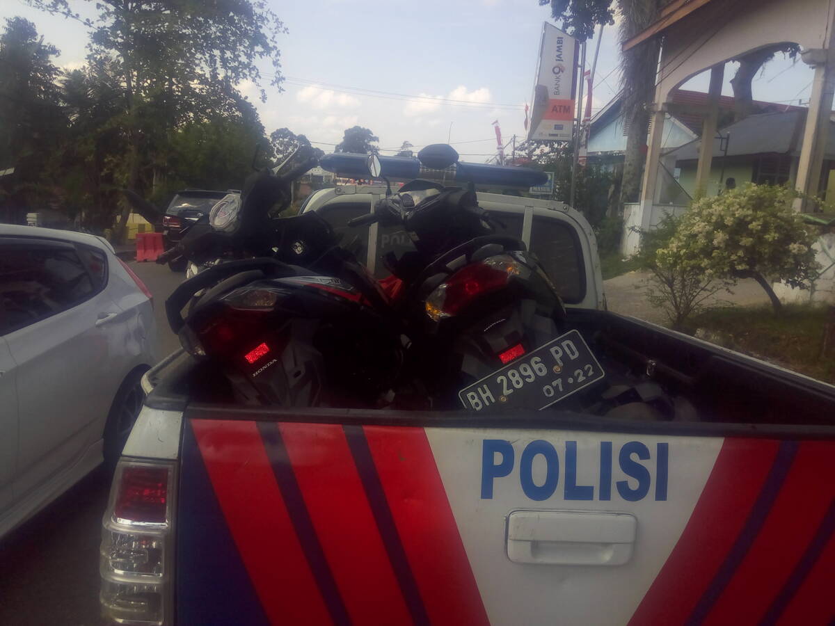Brak Lakalantas Siswa SMA 7 Vs Siswi SMA 1