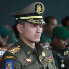 Zola Minta Mantan Pejabat Kembalikan Kendaraan Dinas