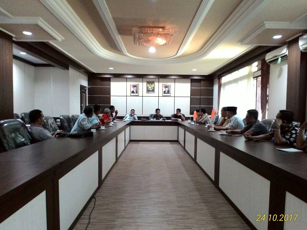 Proyek Dialihkan, Warga Desa Lubuk Madrasah Ngadu ke DPR