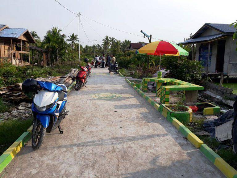 Warga Sungai Nibung Gembira Jalan Dibangun Pakai Dana NUSP