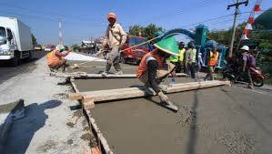 Warga Harapkan Pemkab Lanjutkan Perbaikan Jalan