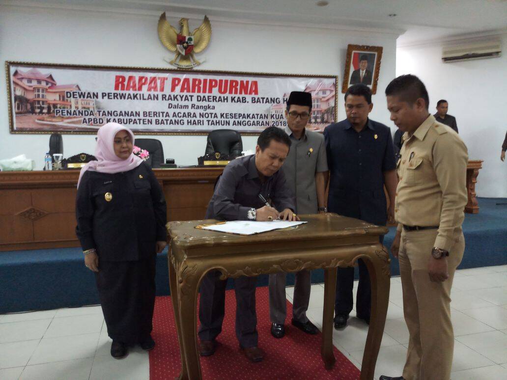 Dewan Batanghari Kritik Kinerja Pemerintahan Bupati Syahirsah