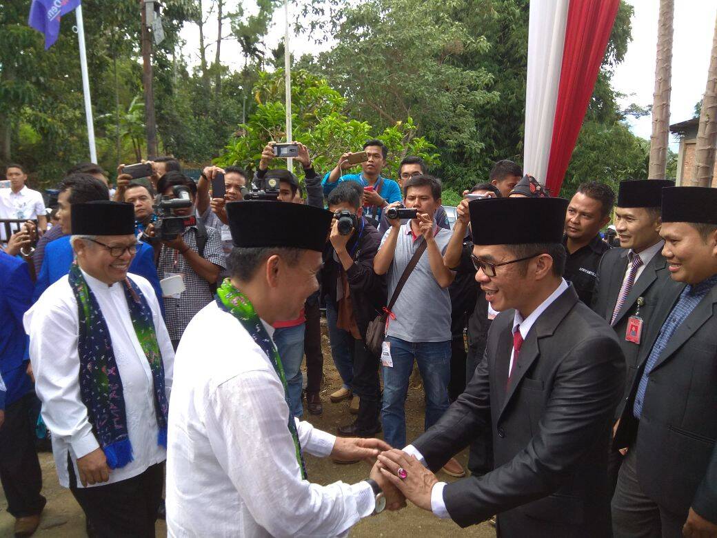 Puluhan Ribu Masa, Hantar ADAM Daftar Ke KPU