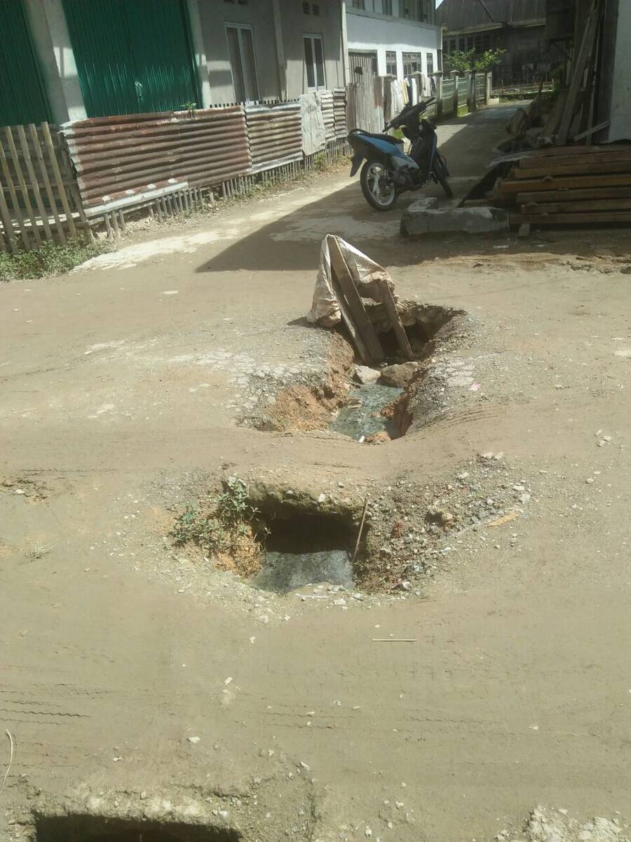 Jalan 3 Desa di Danau Kerinci Empat Tahun Alami Rusak Parah