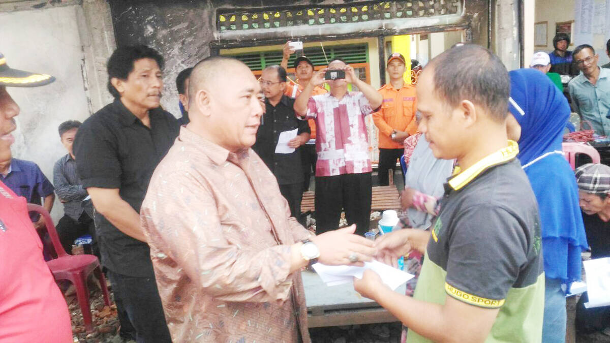HKK Jakarta Kembali Serahkan Bantuan Kebakaran