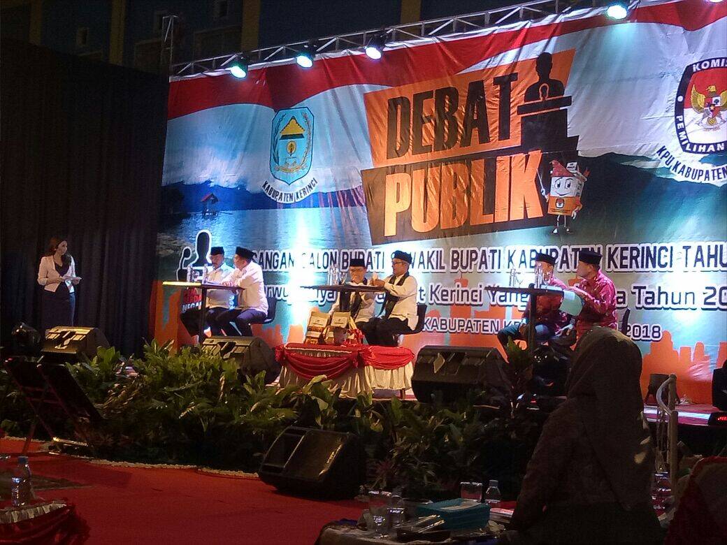 Debat Kandidat Cabup-Cawabup Kerinci, Sengit