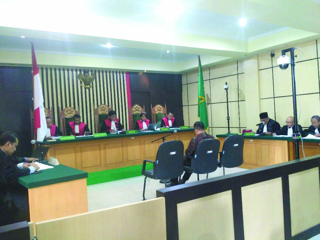 Supriyono Minta Dibebaskan