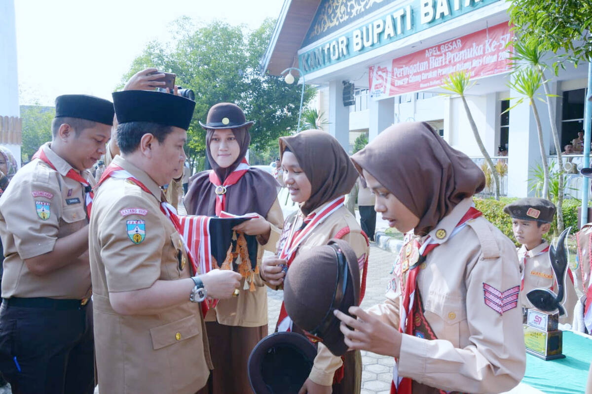 Bupati Syahirsah Bertindak Sebagai Pembina Upacara HUT Pramuka Ke 57