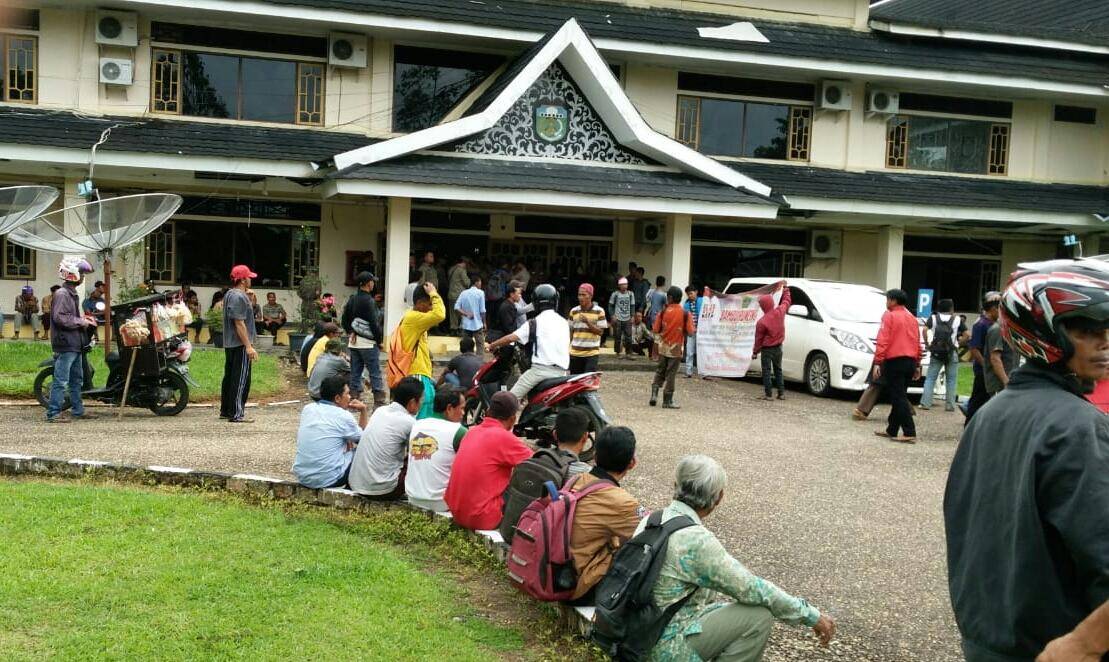 Konflik Lahan Warga dan PT.LAJ tak Berkesudahan