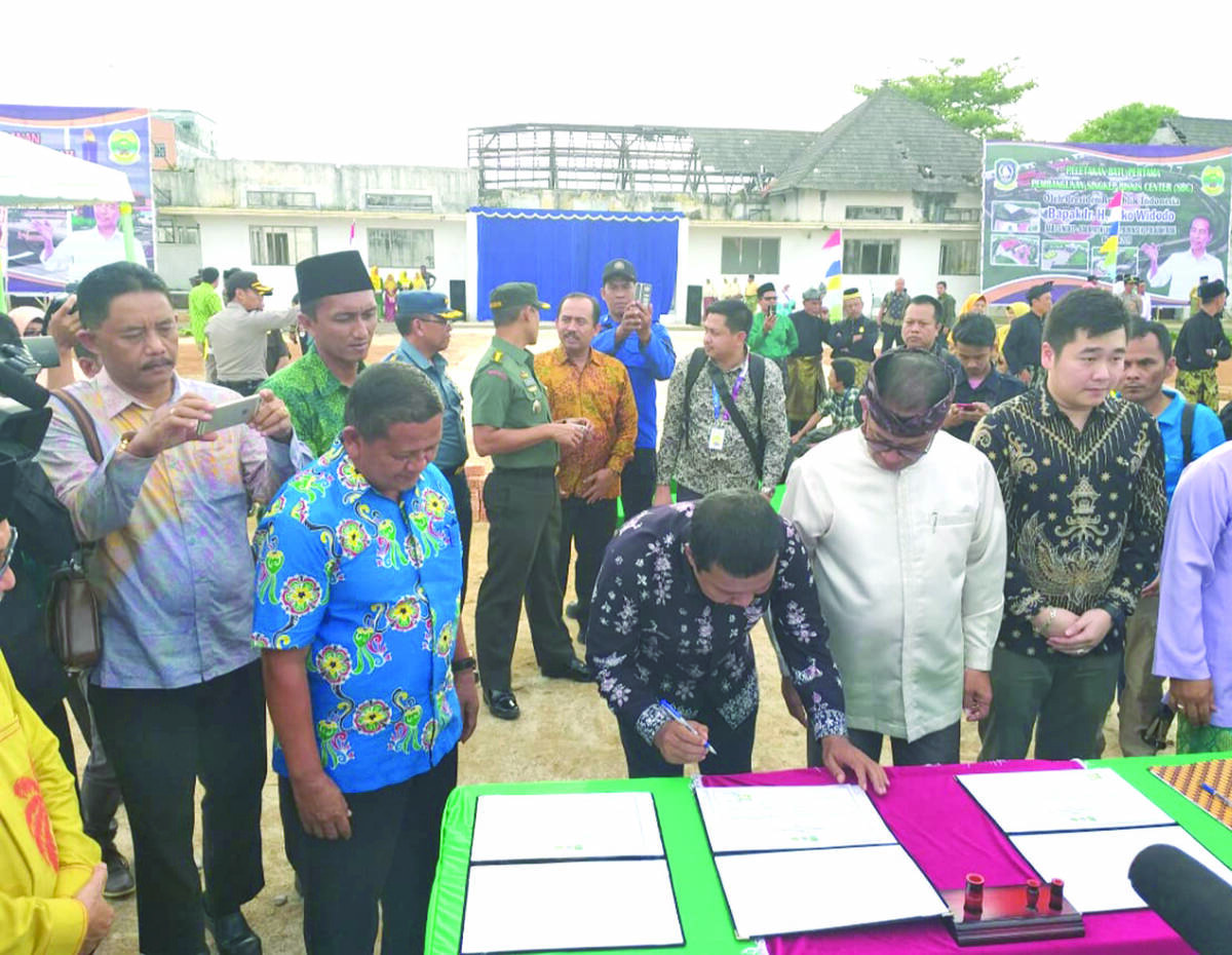 Bupati Tanjabtim Teken MoU Pilot Project Kerjasama CGT Tiga Kabupaten