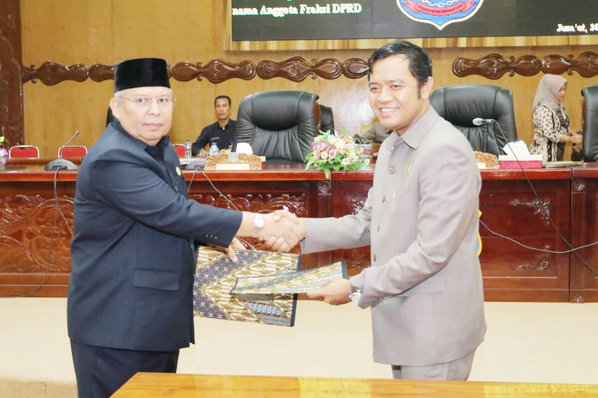 Dewan Sahkan APBD 2019 Menjadi Perda