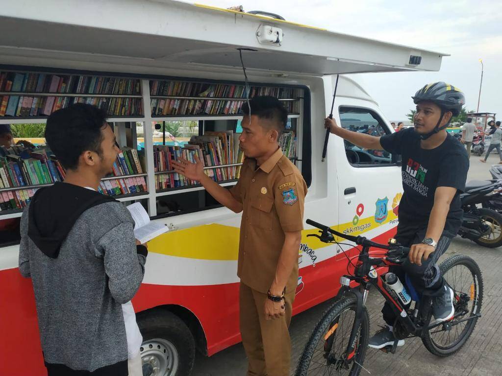 Rangsang Minat Baca, Mobil Perpustakaan Mangkal di WFC