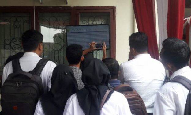 Dua Calon Legislatif Di Batanghari Lulus CPNS