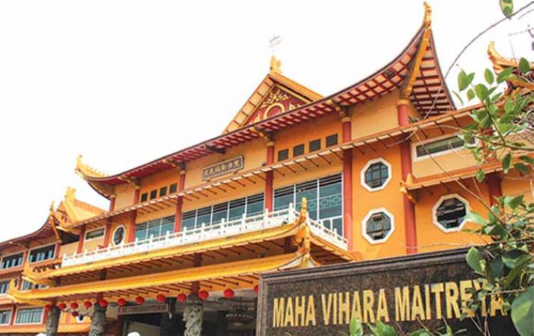 Pandita Maitri: Songsong Masa Depan Denan Optimistis