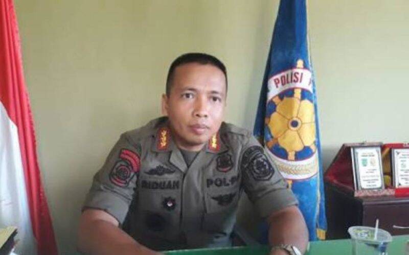 Pol PP Sarolngun Akan Tangkap Hewan Ternak yang Berkeliaran di Areal Kantor Bupati