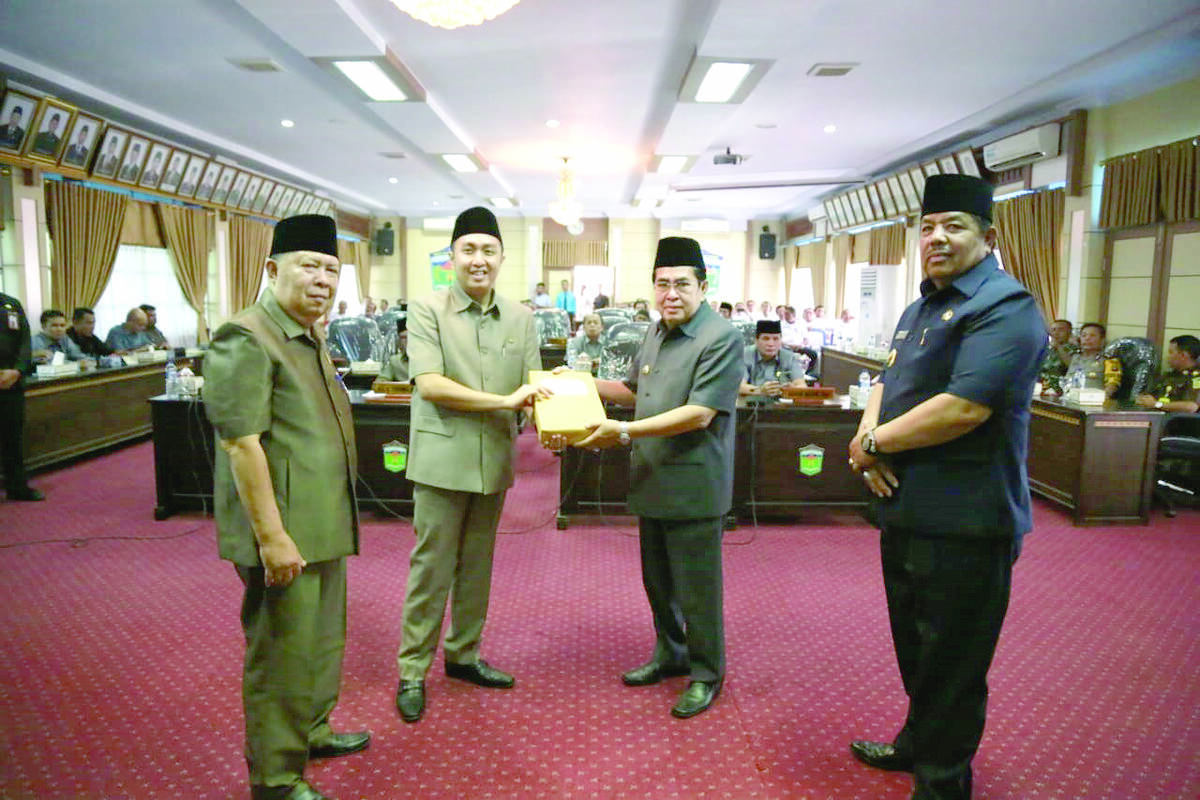 Walikota Sungaipenuh, Sampaikan Ranperda Pelaksanaan APBD 2018