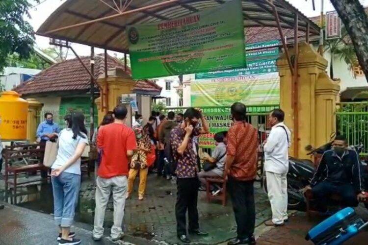 Sidang Ditunda Dua Pekan Setelah Corona ‘Sengat’ Pengadilan