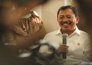 Jokowi Beri Sinyal Reshuffle, Twitter Langsung Ramai Minta Terawan Duluan