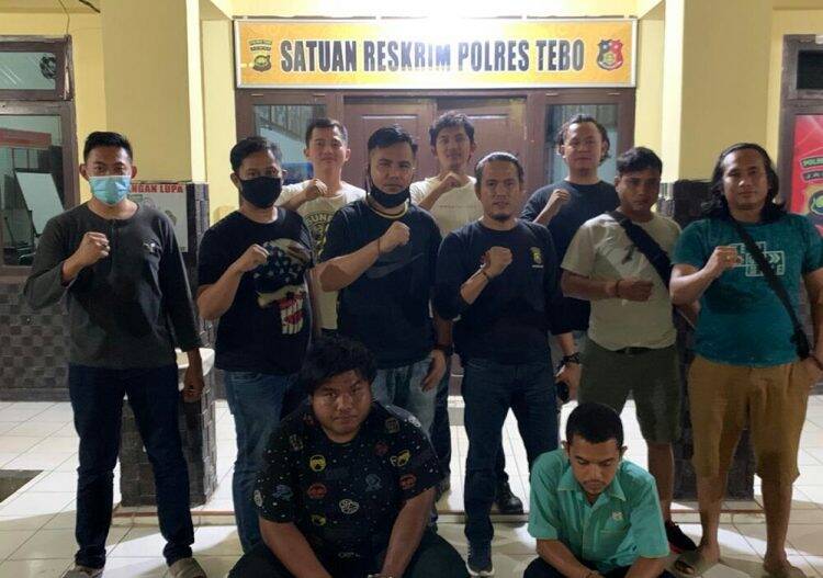 Karyawan PDAM Tebo Dibekuk Tim Polda Metro Jaya, Peras Korban Pakai Video Seks
