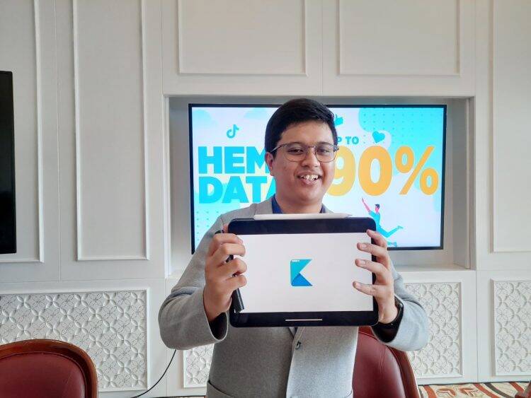 Usia 18 Tahun Sudah jadi CEO dan Kerja di Google