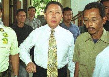 Sulitnya Menangkap Djoko Sugiarto