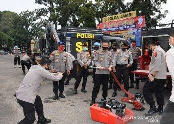 Kapolda Cek Kendaraan Penanggulangan Karhutla di Jambi