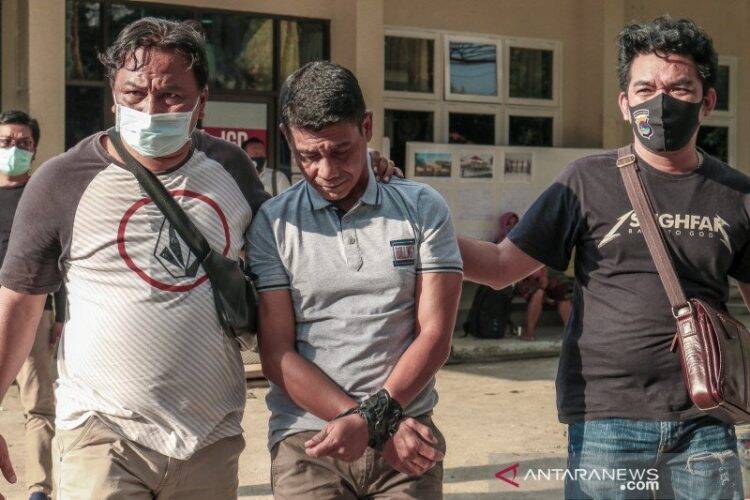 Sabu Disembunyikan Pelaku Dalam Perut Lewat Dubur