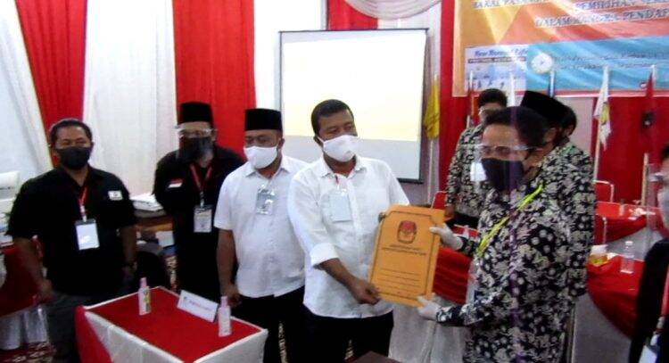 Maju Jalur Perseorangan, Romi Bersama Robby Daftar ke KPU