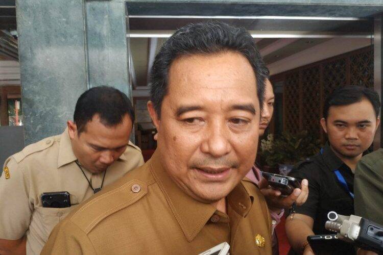 Dirjen Polpum Sesalkan Kerumunan saat Pendaftaran Bapaslon