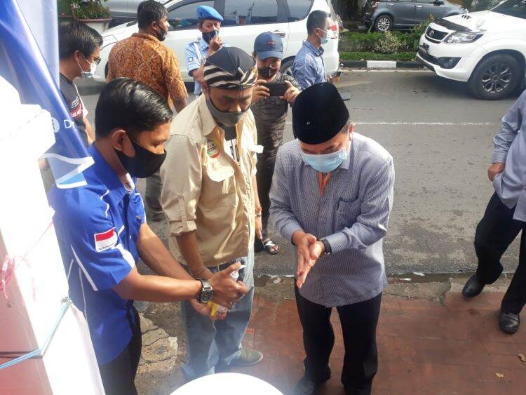 Utamakan Prokes Covid-19, Haris-Sani Hadiri Pelantikan Tim Koalisi Partai