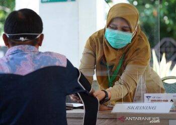 Kemenkes melakukan simulasi ujicoba vaksin Covid-19 di Puskesmas Tanah Sareal Kota Bogor