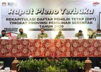 Rapat pleno terbuka rekapitulasi daftar pemilih tetap Provinsi Jambi. Foto: Istimewa