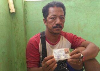 Warga SAD di Kabupaten Batanghari menunjukkan data kependudukan.