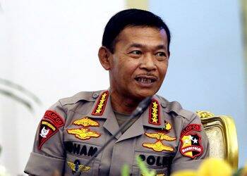 Kapolri Larang Anggotanya Berpose Gaya Paslon