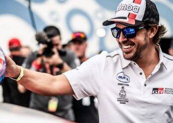 Juara Dunia Alonso Tampil Tercepat