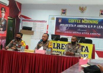 Kasubag Humas Polresta Pulau Ambon dan PP Lease, Ipda Izac Leatemia