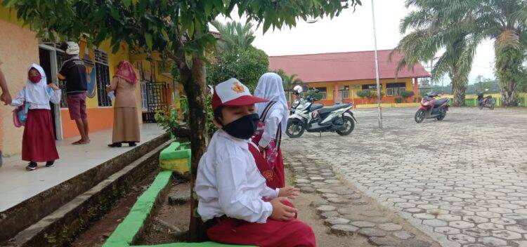 Siswa di Kabupaten Merangin kembali ke sekolah