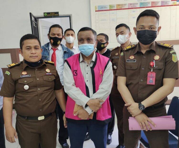 Selesai Dijemput Paksa, Kadis di Sungai Penuh Langsung Ditahan