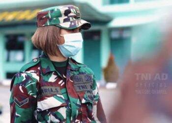 Viral, Pelatih Kowad Si Rambut Pirang Keturunan Belanda