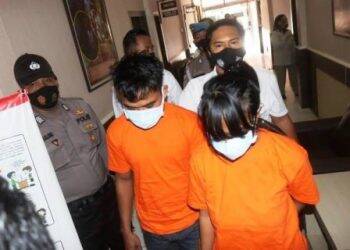 Pasutri Muda Diringkus Polisi, Penjual HP Curiga Nomor Seri Uang Sama