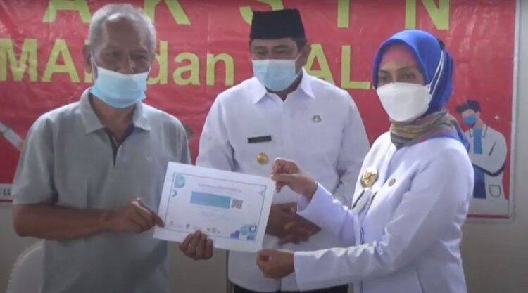 Ratusan Lansia Antusias Ikut Pekan Vaksinasi