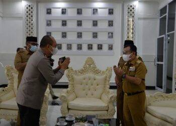 Haris dan Sani Datangi Polda Jambi
