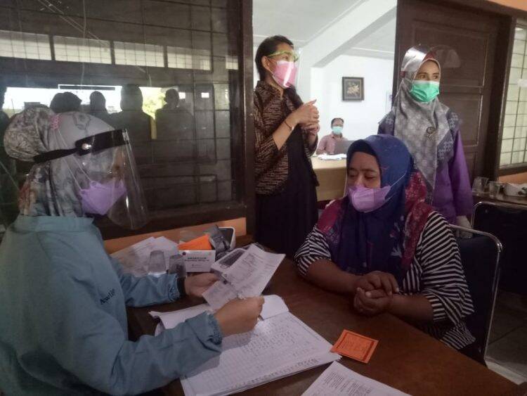 KONI Jambi Gelar Vaksinasi Covid-19 Untuk Atlet dan Pelatih PON